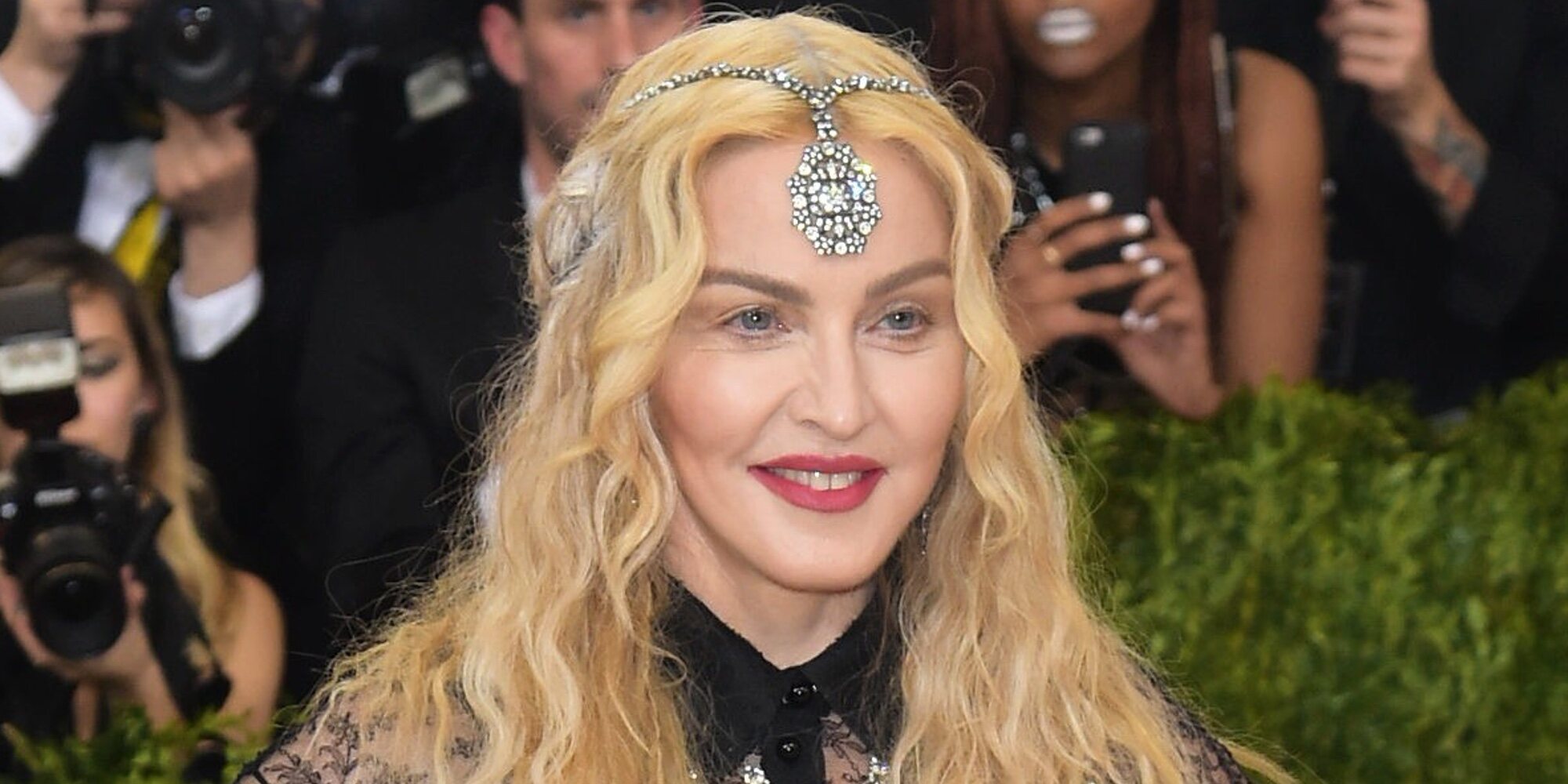 Madonna Rompe Su Silencio Tras La Muerte De Su Hermano T Plantaste