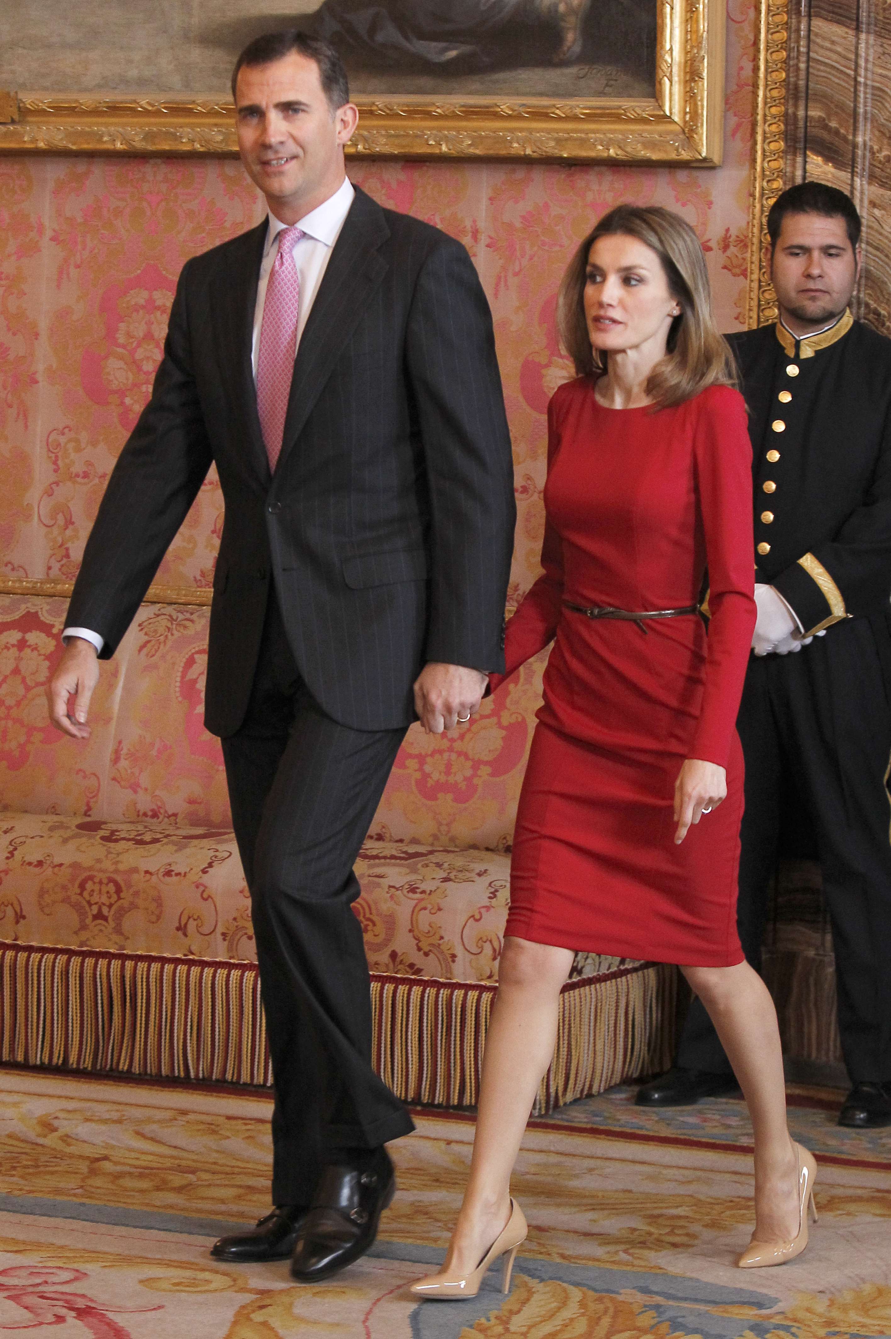 El Estilo Sobrio Y Elegante De La Princesa Letizia - Bekia Moda