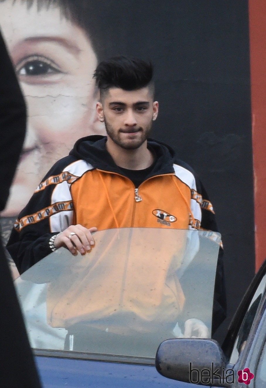 Zayn Malik Durante La Grabación De Un Videoclip Para Su Primer Disco Mind Of Mine Fotos En Bekia 