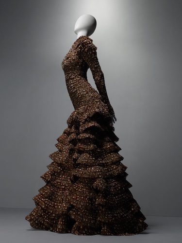 Vestido de la marca Alexander McQueen