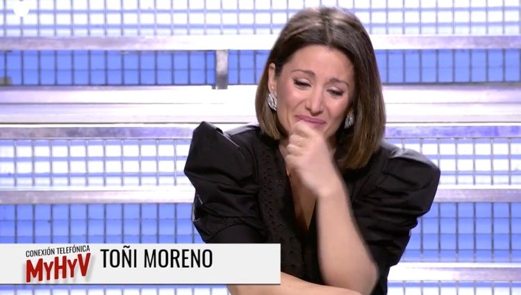 Nagore, muy emocionada hablando con Toñi Moreno | Foto: cuatro.com