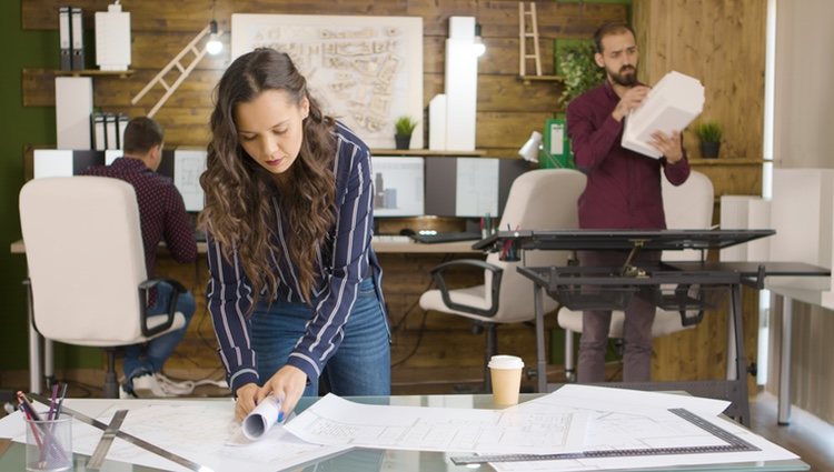 Será un mes tranquilo con posibilidad de conectar con tus compañeros de trabajo