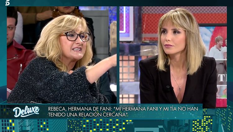 La tía y la hermana de Fani se enfrentan en 'Sábado Deluxe' | Foto: Telecinco.es