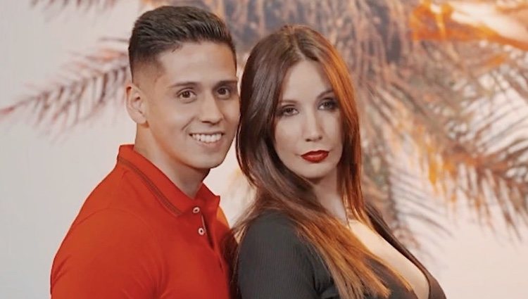 Fani y Christofer en su foto de 'La isla de las tentaciones'