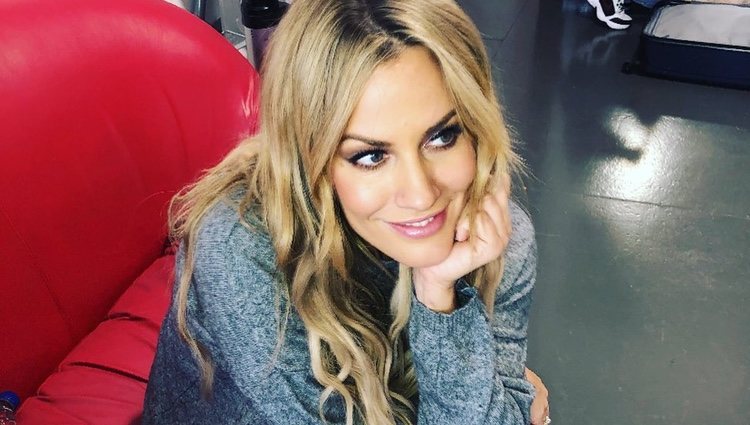 Caroline Flack sonriente|Foto: Instagram