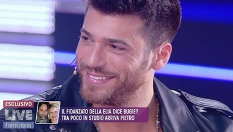 Can Yaman en un programa italiano 'Live ? Non è la d'Urso'/ Foto: Instagram