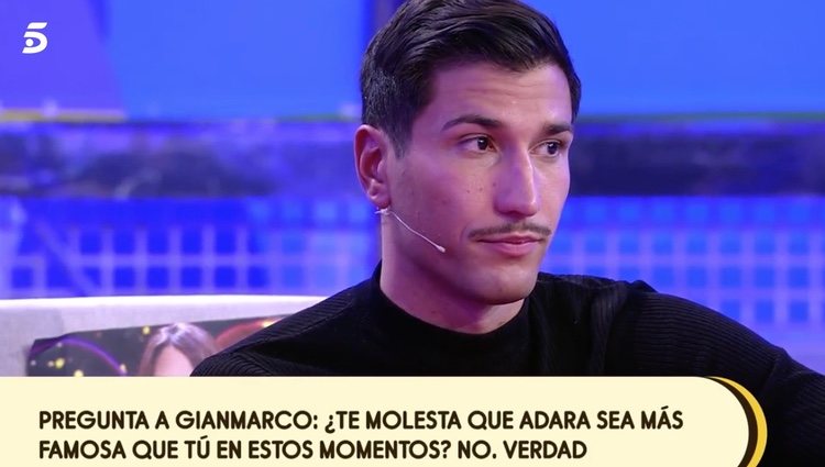 Gianmarco respondiendo en 'Sálvame' | Foto: telecinco.es