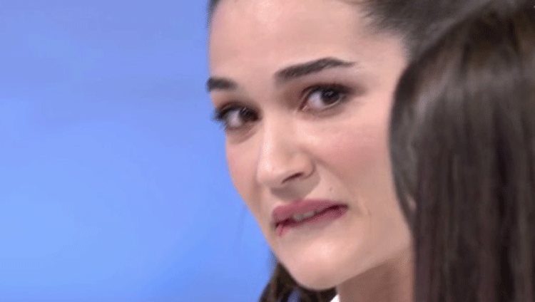 Estela Grande con mala cara en 'MYHYV'/ Foto: cuatro.com