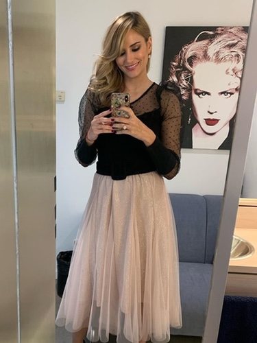 Alba Carrillo mostrando su look / Instagram