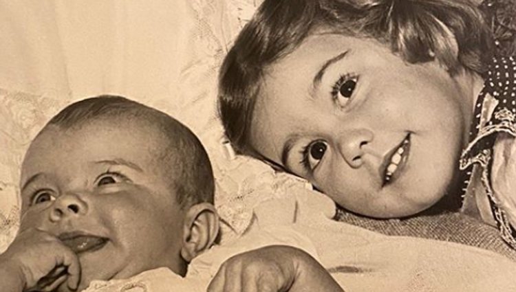 Romina Power y su hermana | Foto: Instagram