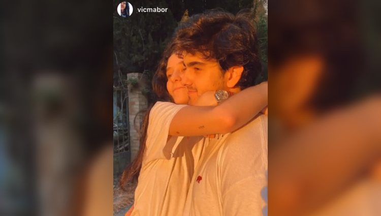 Victoria Federica y Jorge Bárcenas, dos tortolitos en Marbella | Foto: Instagram