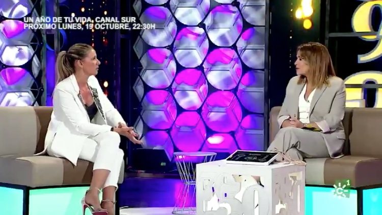 Anne Igartiburu hablando con Toñi Moreno en 'Un año de tu vida'