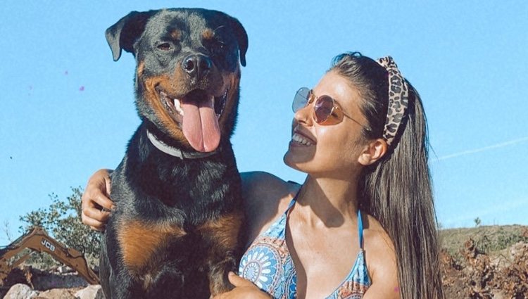 Lola con su perro | Instagram