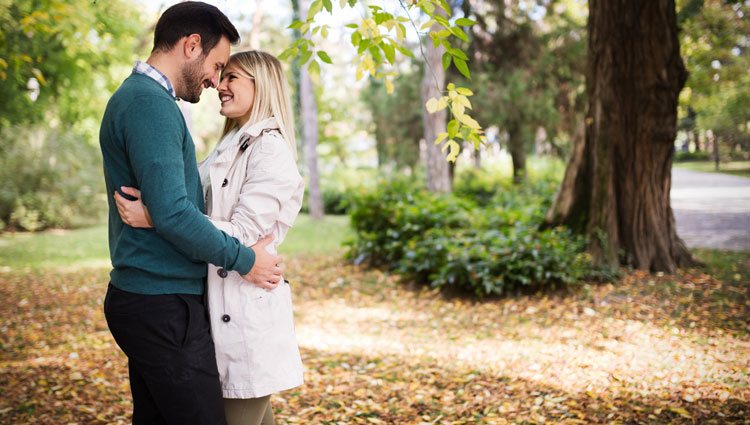 La vida de un Acuario con pareja y otro sin pareja es totalmente diferente, sin embargo los dos buscan la máxima felicidad