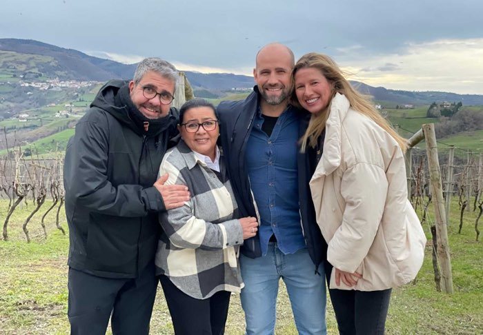 Anne Igartiburu con Flo, Gonzalo Miró y María del Monte/ Foto: Instagram