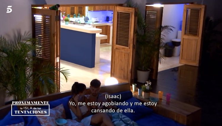 Isaac confiensa estar 