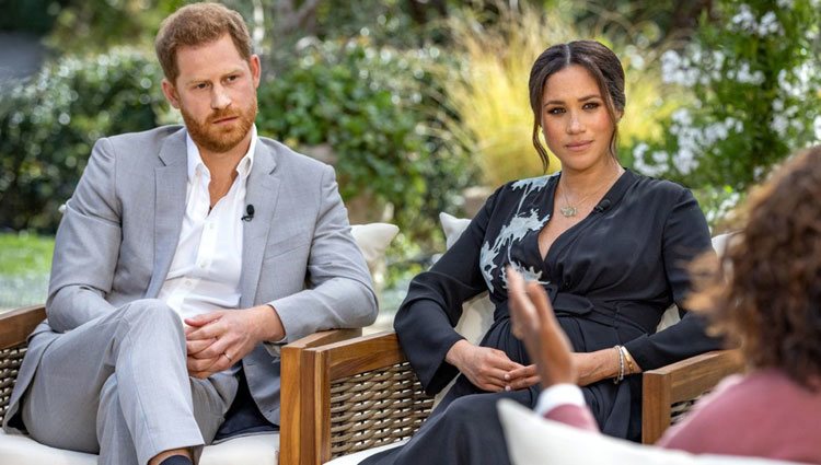 Harry y Meghan durante su entrevista a Oprah Winfrey