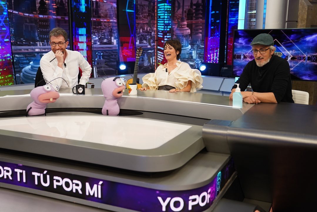 David Fernández y Silvia Abril hablando e su paso por Eurovisión 2008/ Foto: Antena 3