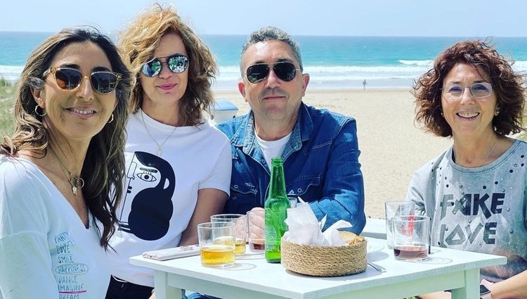 Paz Padilla con sus hermanos en Zahara | Instagram