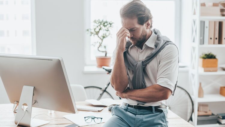 Te enfrentas a dificultades y estrés en el trabajo