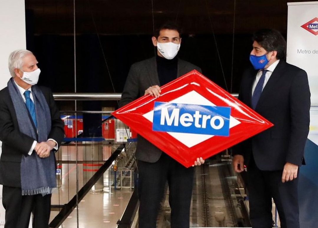 Iker Casillas en el metro de Madrid/ Foto: Instagram