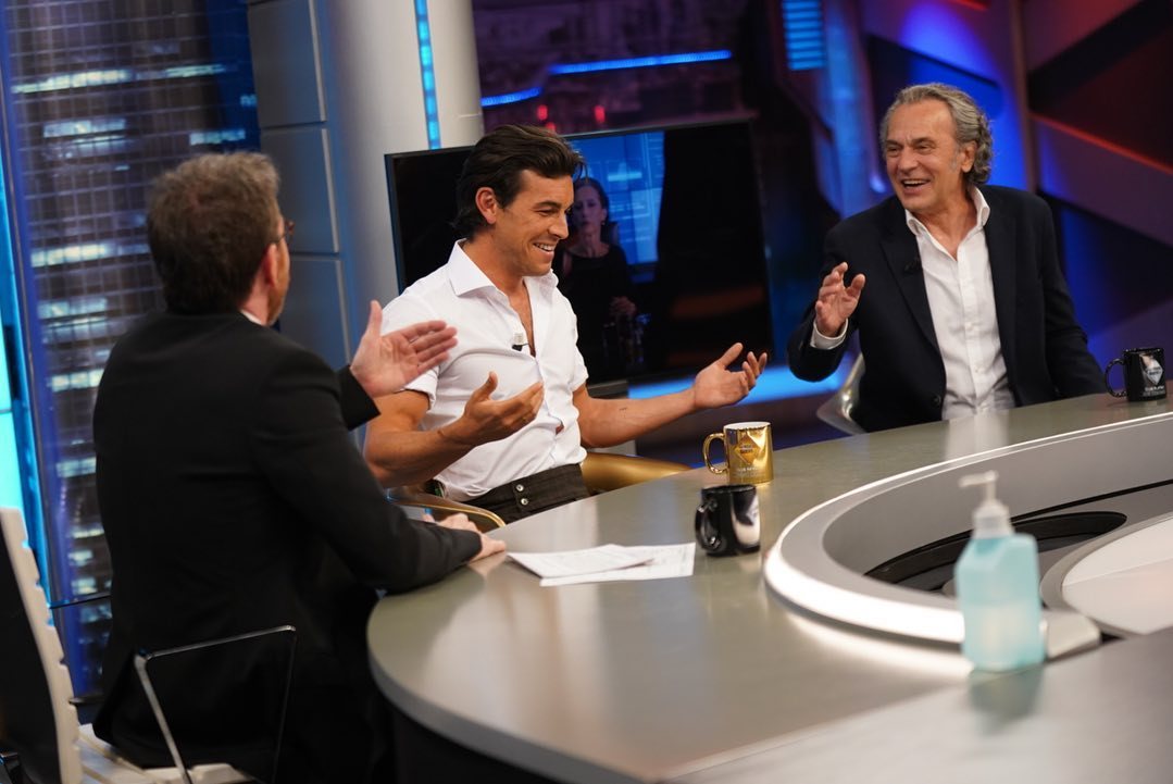 Mario Casas y José Coronado en 'El Hormiguero'/ Foto: Antena 3