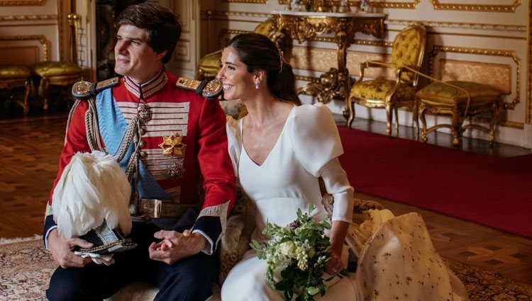 Carlos Fitz-James Stuart y Belén Corsini en su boda en el Palacio de Liria