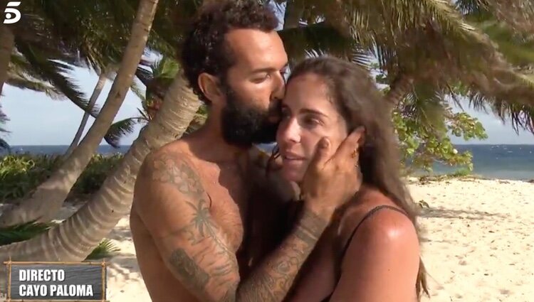 Anabel y Omar en su reencuentro | Foto: telecinco.es