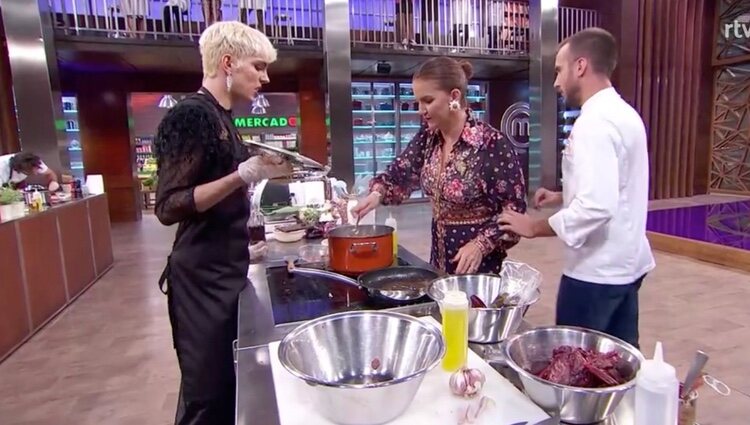 Samantha Hudson durante el cocinado | Foto: rtve.es