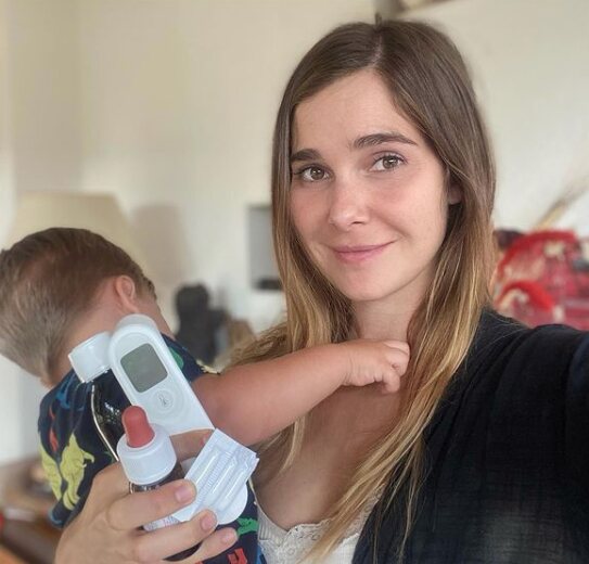 Natalia Sánchez con su hijo Neo/ Foto: Instagram