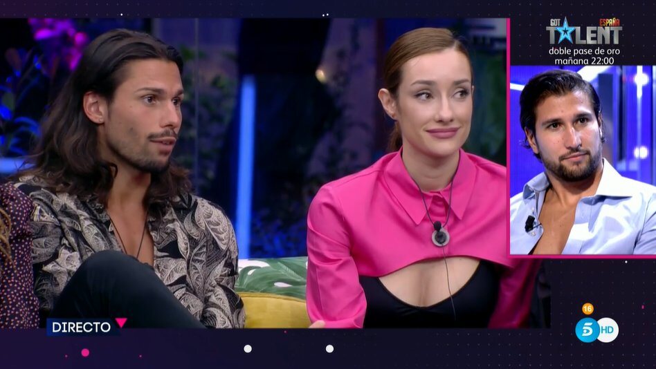 Adara Molinero con Luca Onestini en 'Secret Story'/ Foto: telecinco.es