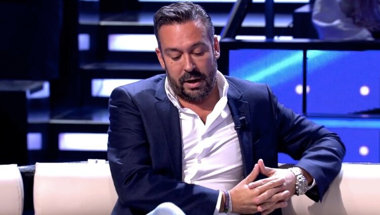 Kike Calleja da su información | Foto: telecinco.es