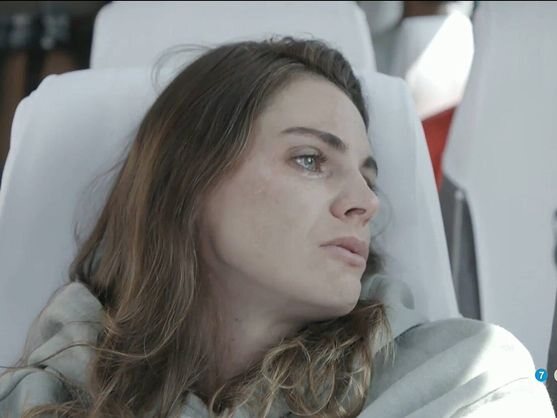 Amaia Salamanca, emocionada en 'Planeta Calleja'/ Foto: cuatro.com