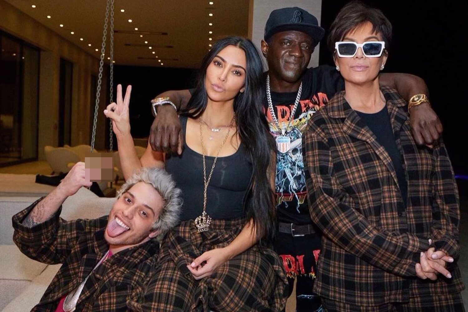 Pete Davidson y Kim Kardashian en una de sus primeras fotografías juntos | Foto: Instagram