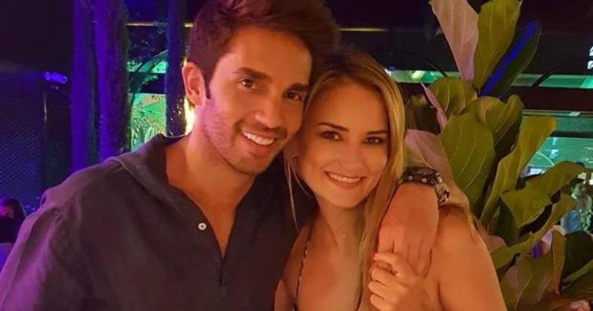 Alba Carrillo con Santi Burgoa/ Foto: Instagram