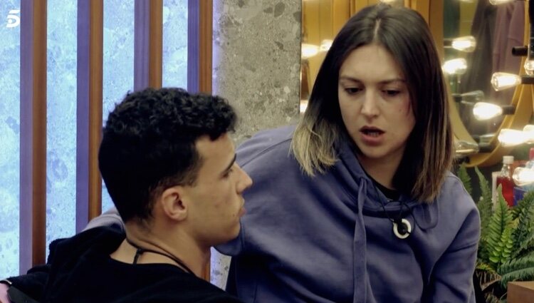 Marta y Adrián hablando | Foto: telecinco.es