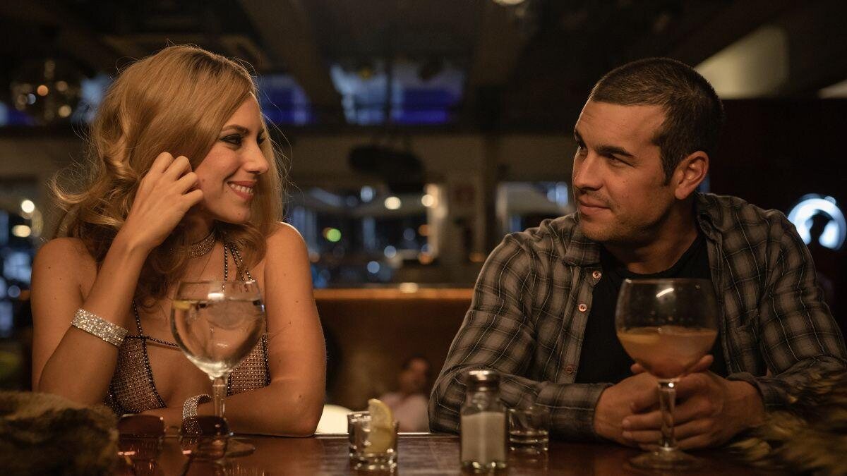 Aura Garrido y Mario Casas en 'El Inocente'