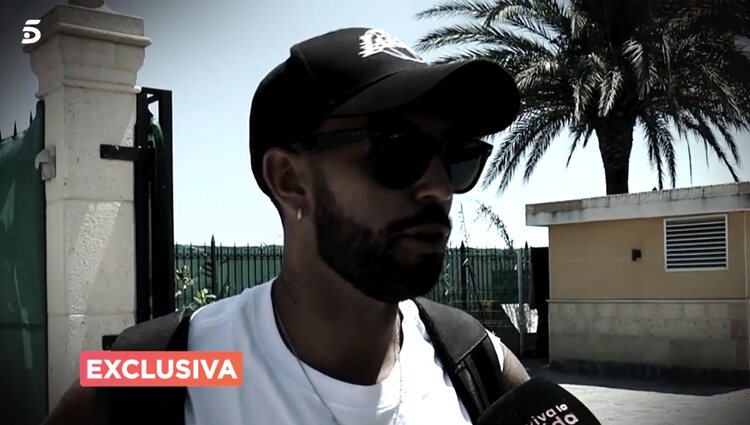 Omar Sánchez hablando con la prensa | Foto: Telecinco