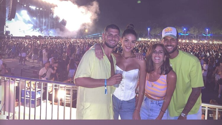 Anabel Pantoja, Yulen Pereira, Alejandro Nieto y Tania Media de festival | Foto: Instagram