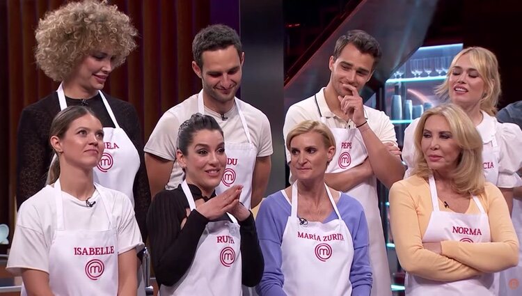 Ruth Lorenzo junto a sus compañeros en 'MasterChef Celebrity 7' | Foto: RTVE