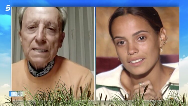 Gloria Camila hablando con su padre, Ortega Cano |Foto: Telecinco