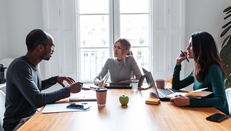 Tu ambición y perseverancia te mantendrá constante en el trabajo