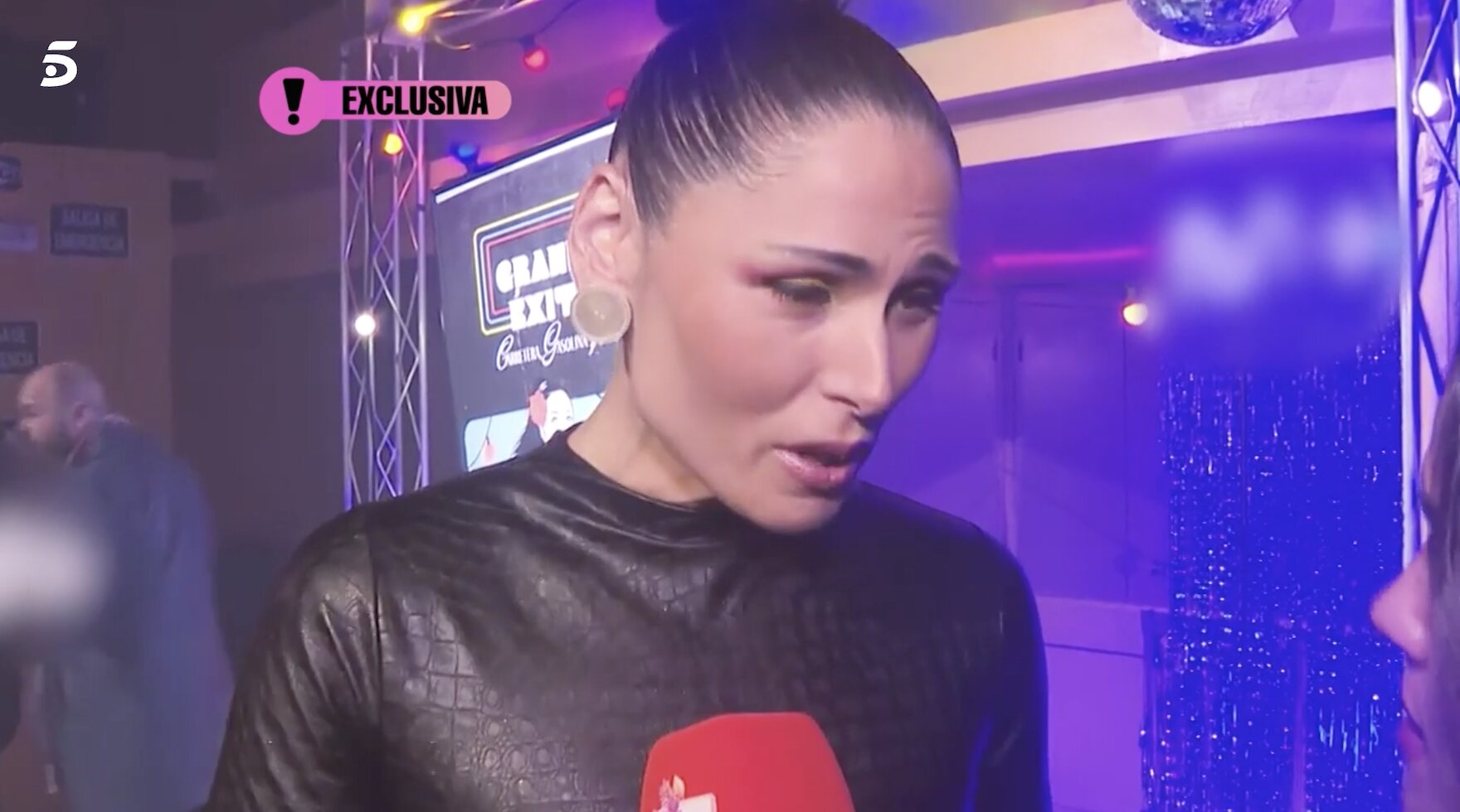 Rosa López hablando para 'Fiesta'/ Foto: Telecinco.es