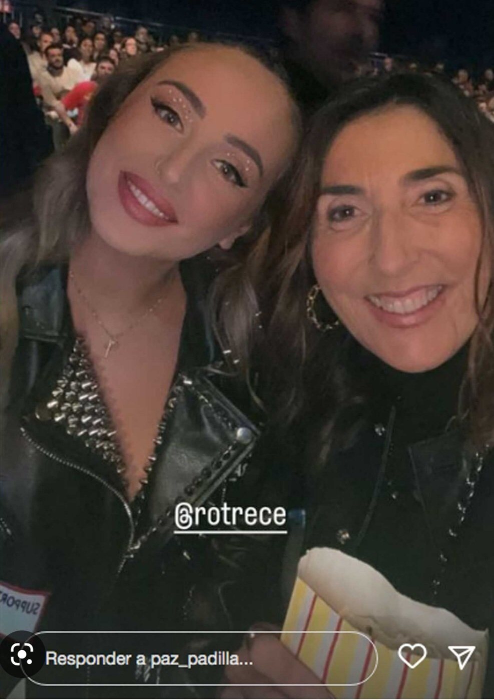 Paz Padilla posando junto a Rocío Flores | Foto: Instagram