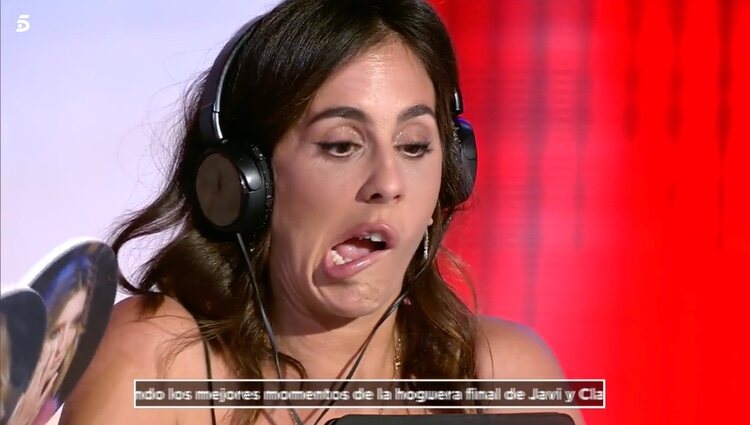 Anabel Pantoja alucina al ver las imágenes de la hoguera entre Javi y Claudia | Foto: Telecinco