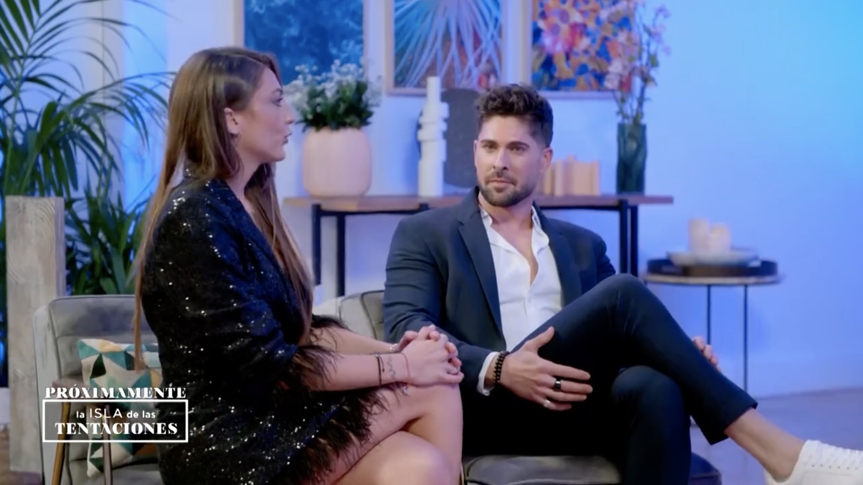 La inesperada aparición de Carmen junto a Manu en su reencuentro con Sara | Foto: Telecinco.es