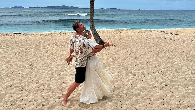 Elsa Pataky y Chris Hemsworth disfrutan de una Navidad de ensueño | Foto: Instagram