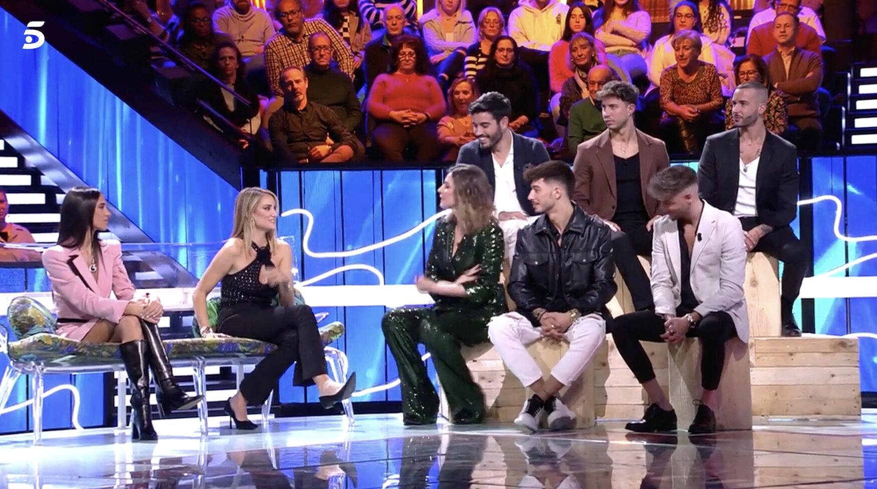 Alba Carrillo en 'El debate' de de 'La isla de las tentaciones 6'/ Foto: telecinco.es