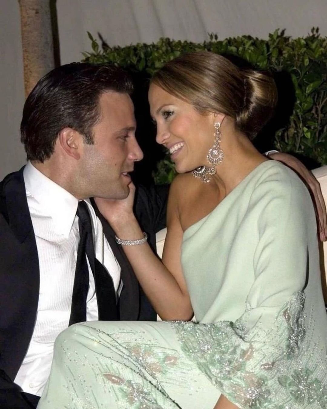 Jennifer Lopez y Ben Affleck durante su primer compromiso / Foto: Instagram