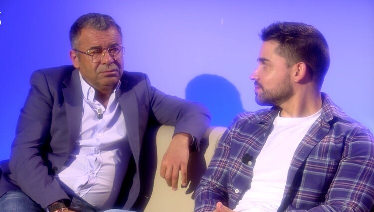 Jorge Javier y Miguel Frigenti charlando | Foto: telecinco.es